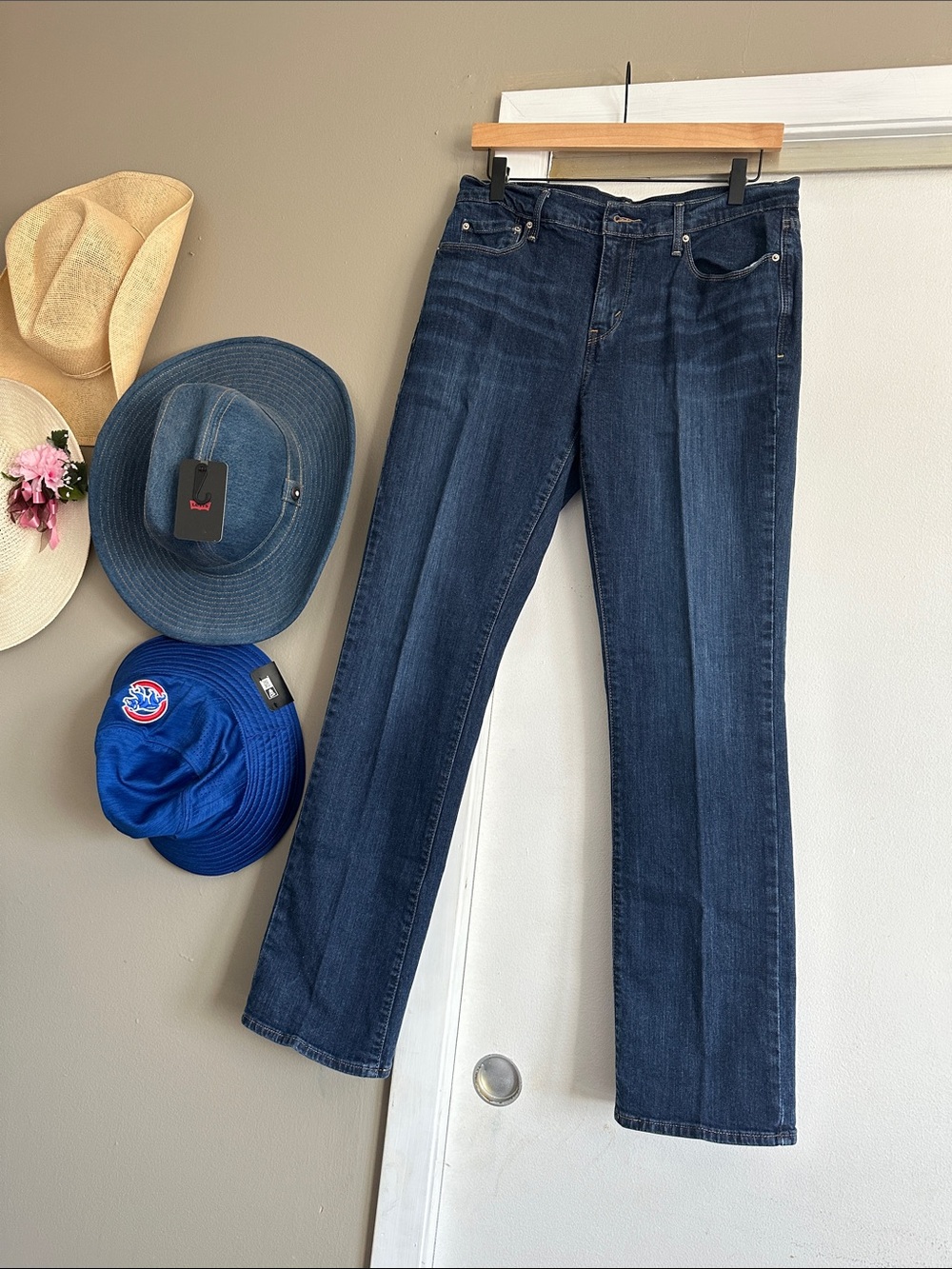 Levi's 505 Dark Blue Straight Leg Women's Jeans